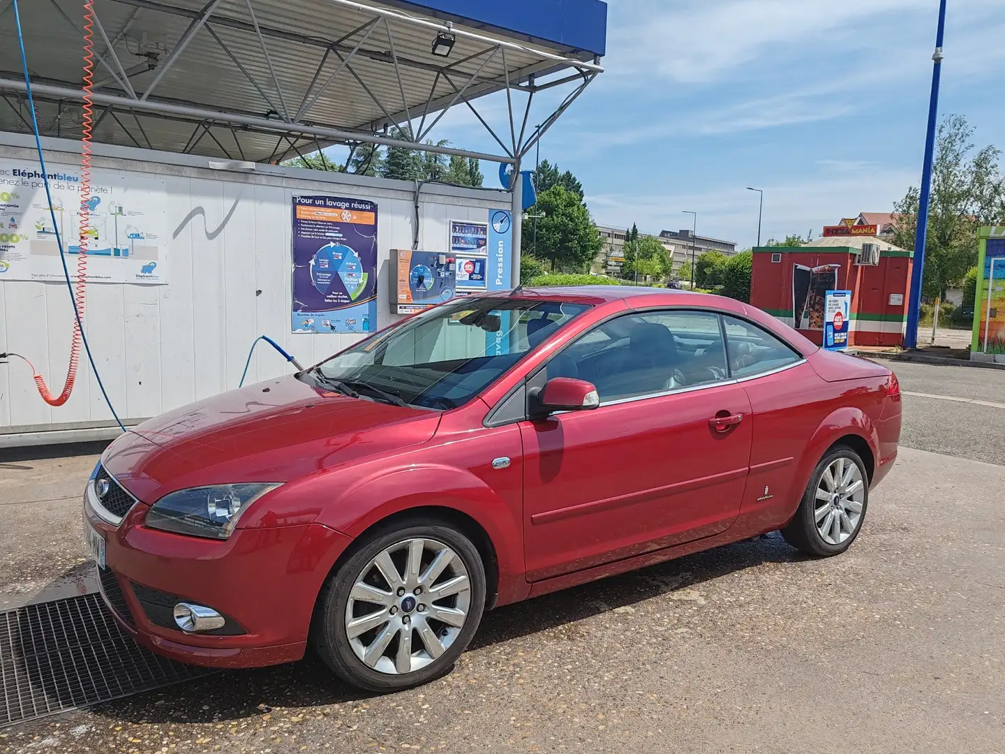 Ford Focus 2.0 - 145 Ghia A - 2