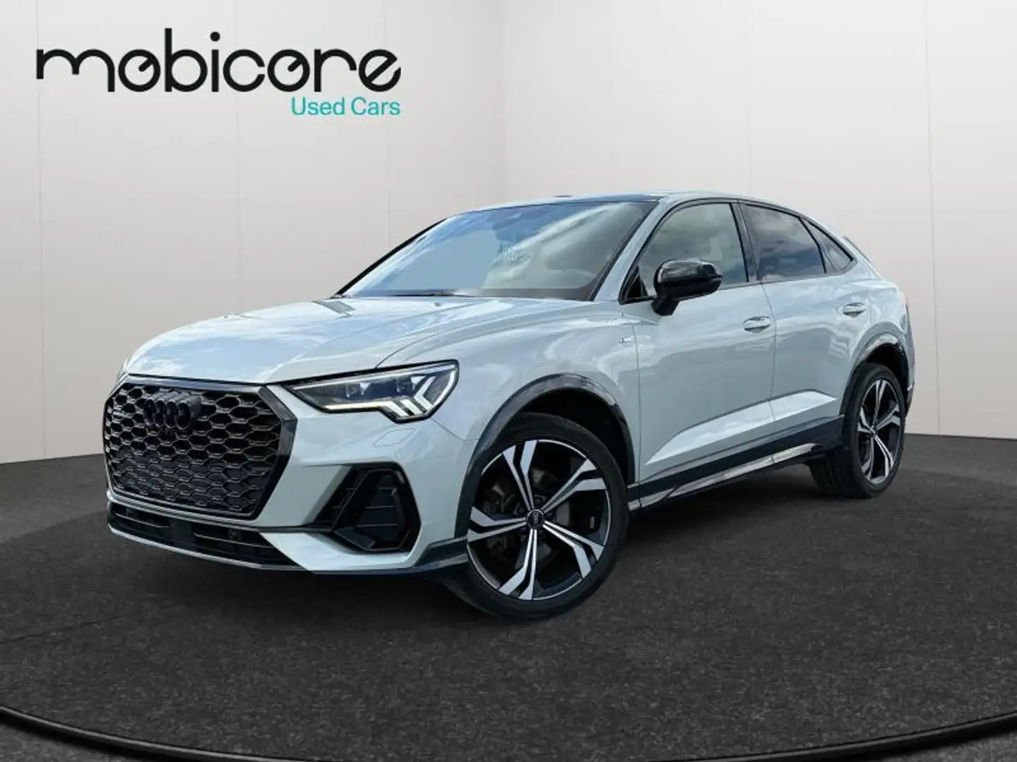 Audi Q3 Sportback S line Gris - 1