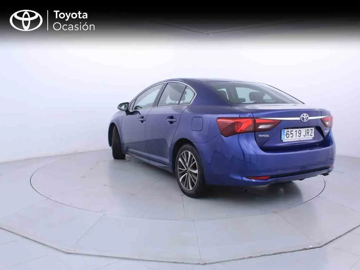 Toyota Avensis 150D Advance Bleu - 2