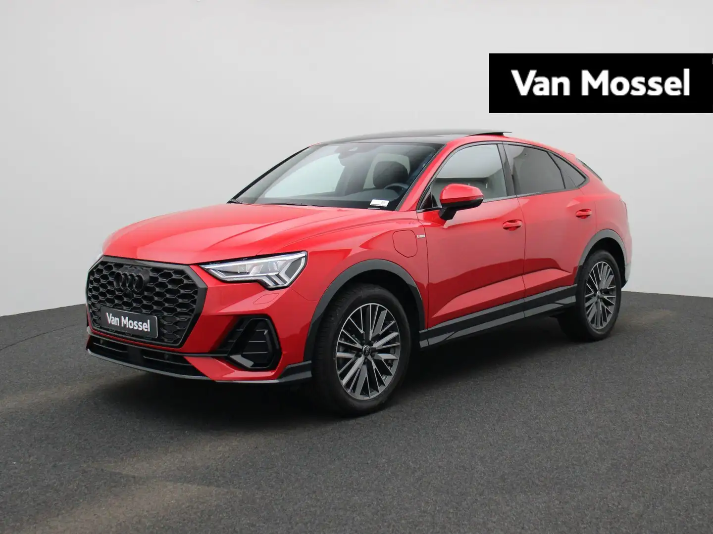 Audi Q3 Sportback 45 TFSI e S Edition 245 PK | S-Line | Au Rouge - 1
