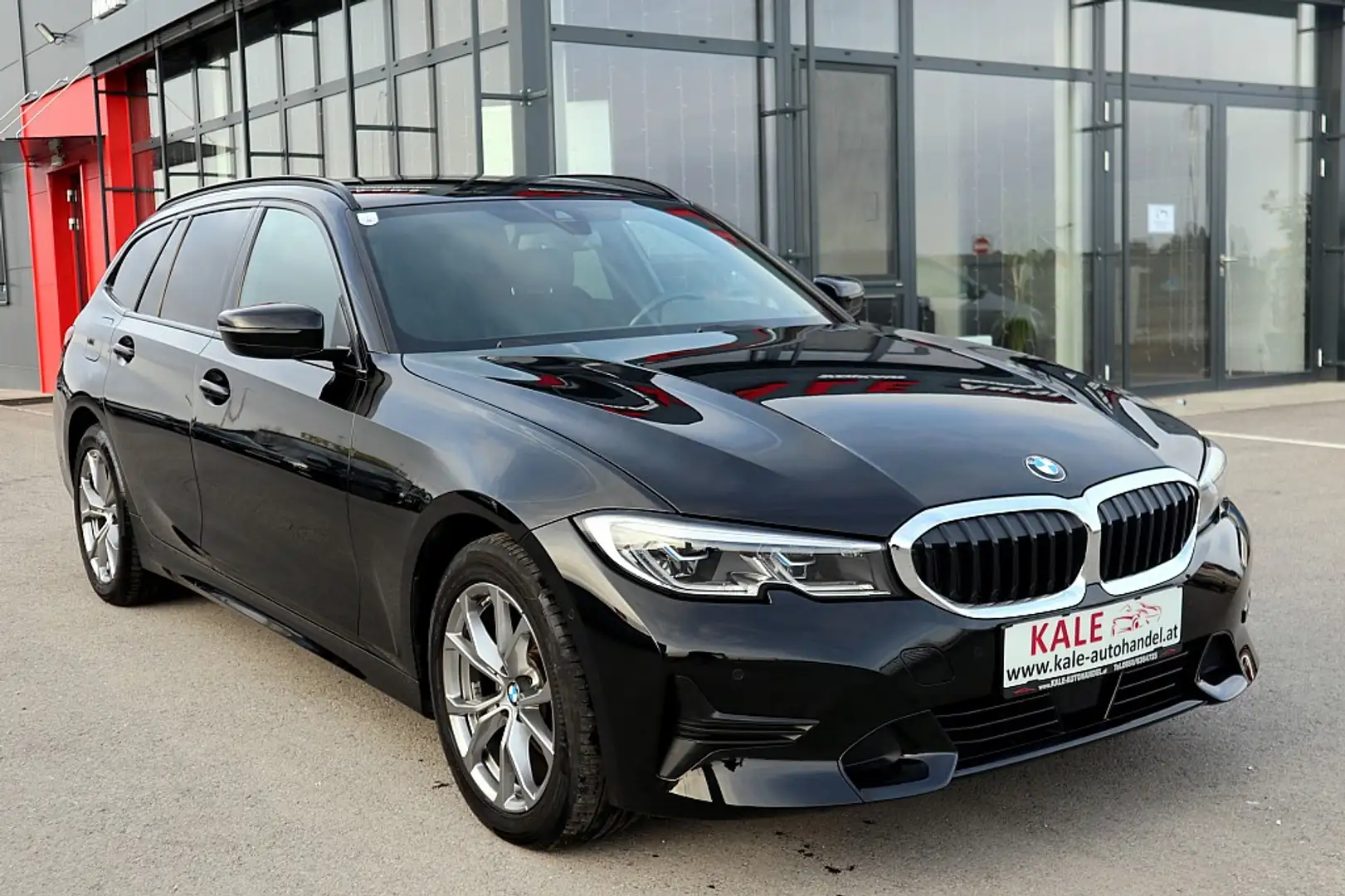 BMW 320 d xDrive Touring 48 V Aut. *Sport-Line*1.Besitz... Schwarz - 2