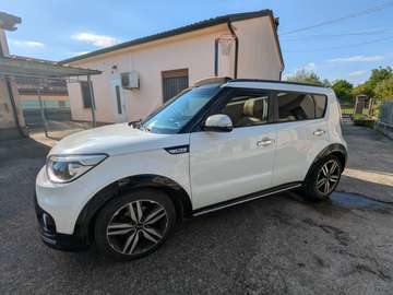 Soul II 2014 1.6 crdi 16v Limited auto