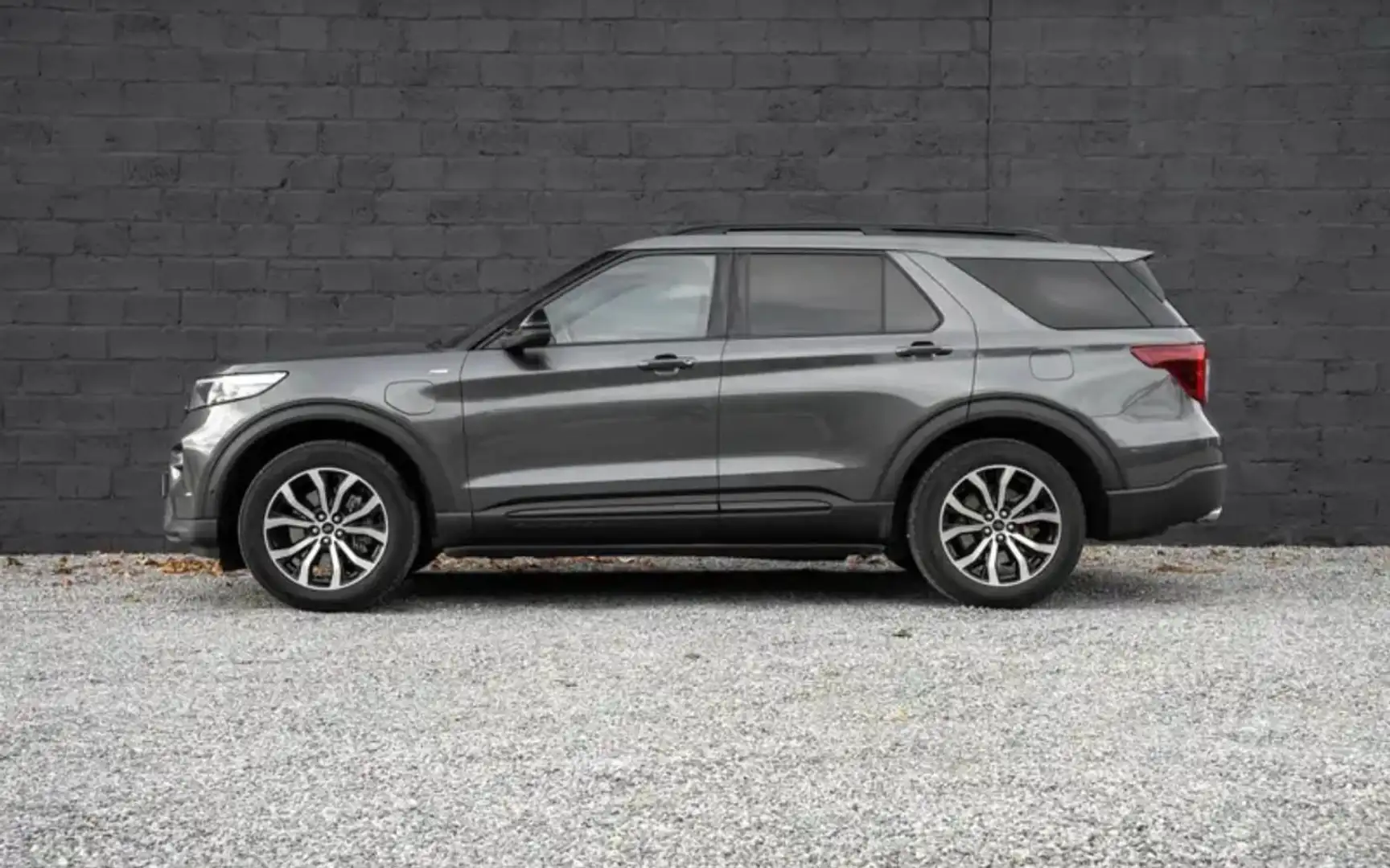 Ford Explorer ST-LINE **FULL OPTION** Gris - 2