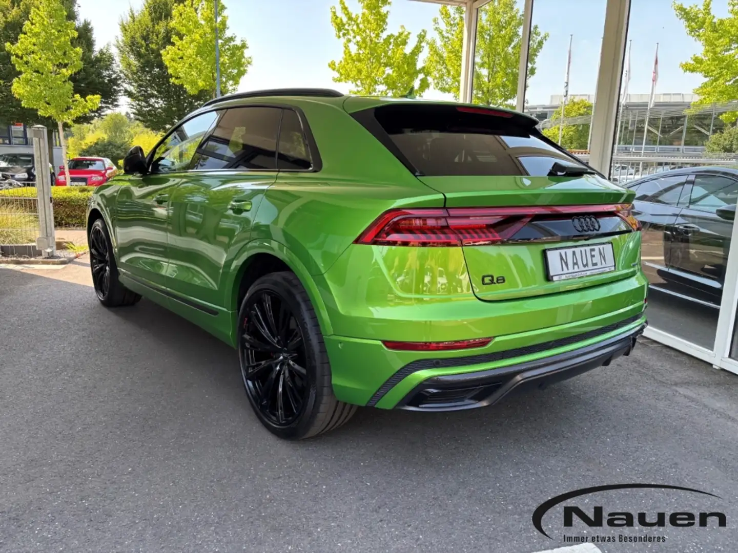 Audi Q8 50 TDI comp. S-line *PANO*ST.HZG*ACC*ALLRADLENKUNG Groen - 2