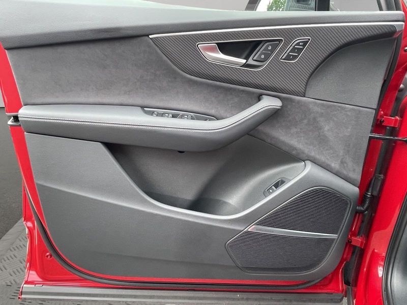 Audi SQ7 quattro Laser B&O Pano HuD AHK 7-Sitzer 360° — photo 15