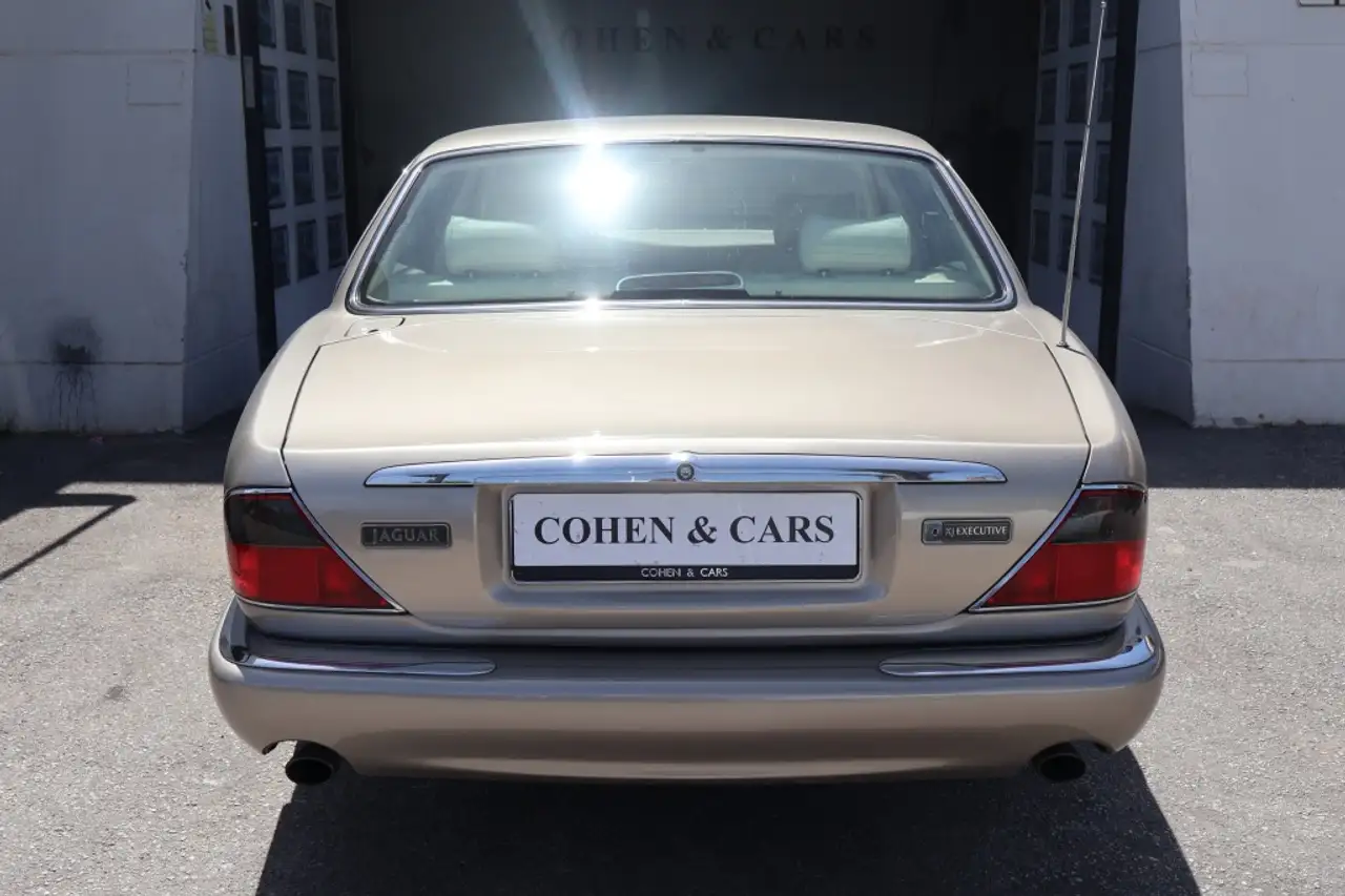 Jaguar XJ8 3.2 Executive, foto 7