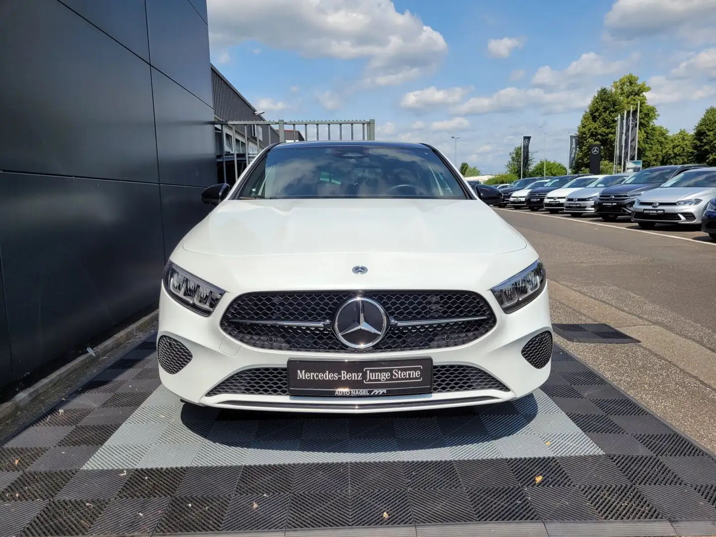 Mercedes-Benz A 200 A 200 Progressive Advanced Distronic+Totw+PSD+ LED Blanc - 2