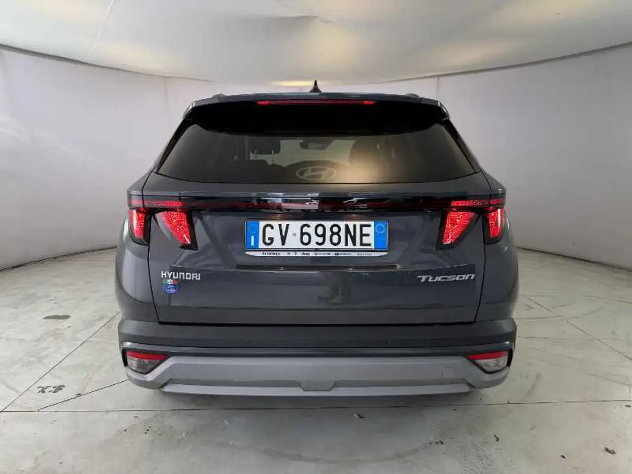 Hyundai TUCSON 1.6 CRDi 48V Business 6