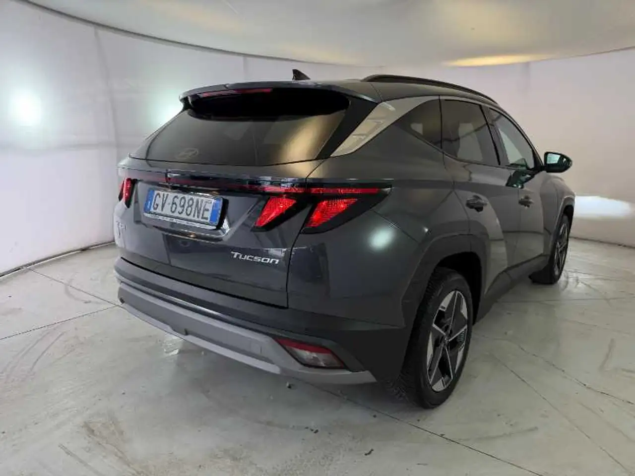 Hyundai TUCSON 1.6 CRDi 48V Business 5