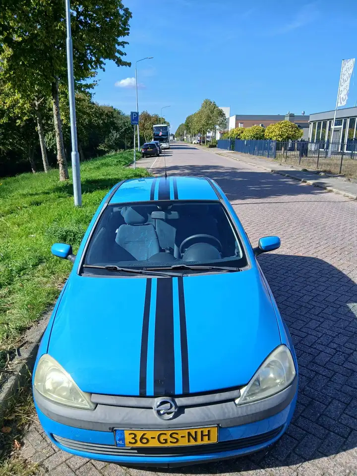 Opel Corsa 1.2-16V Comfort, foto 6