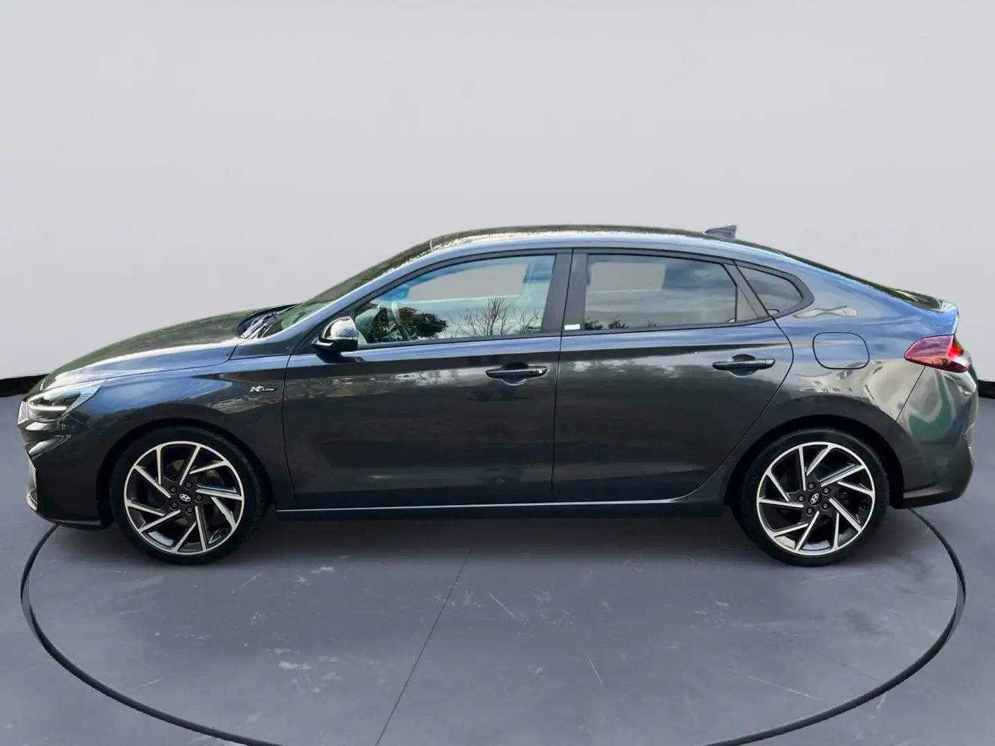 Hyundai i30 Fastback N Line 1.5 T-GDI DCT CARPL. KAM LED Grau - 2