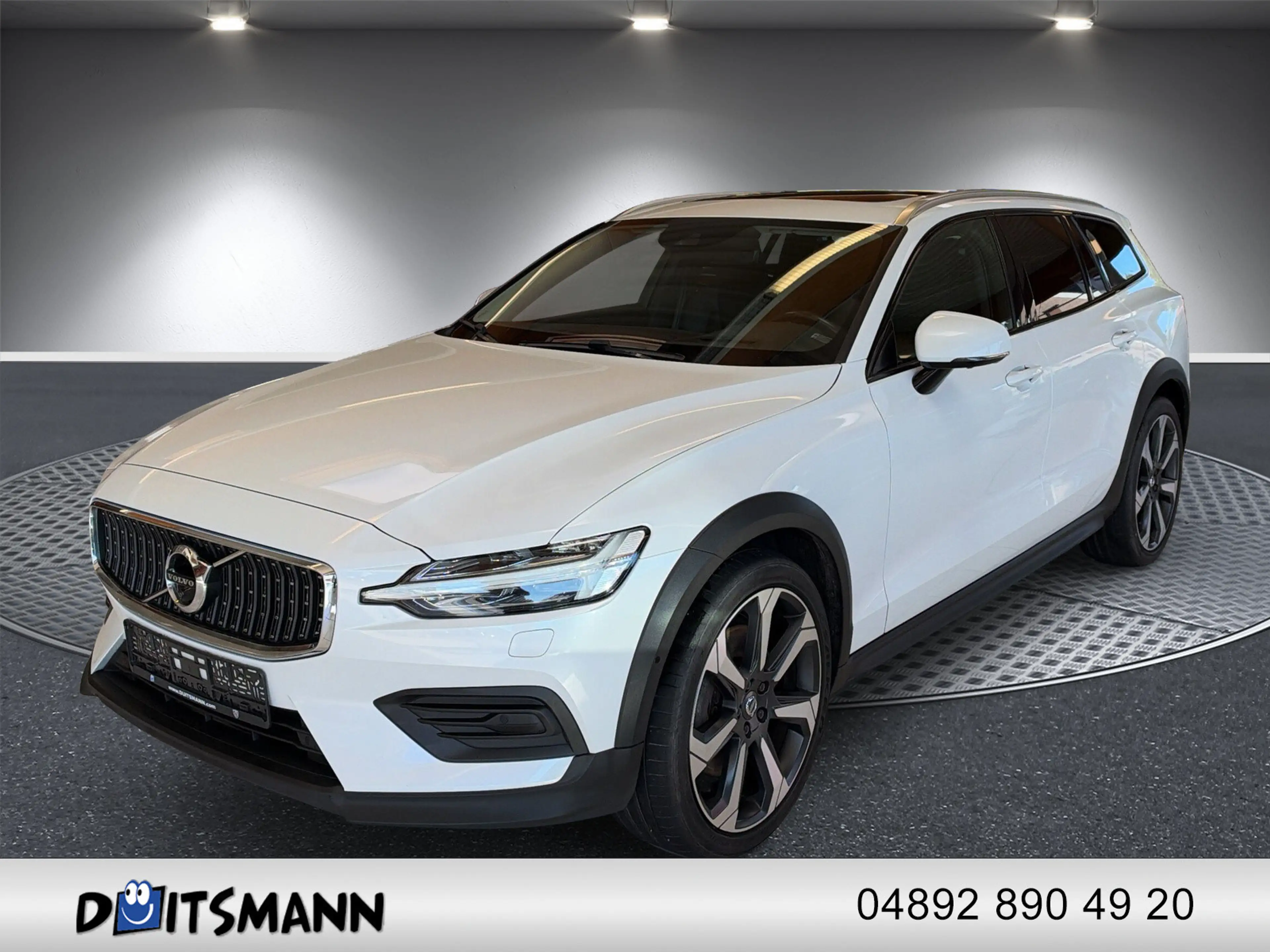 Volvo V60 Pro AWD-AHK schwenk- Panodach- elek.Heckdeckel