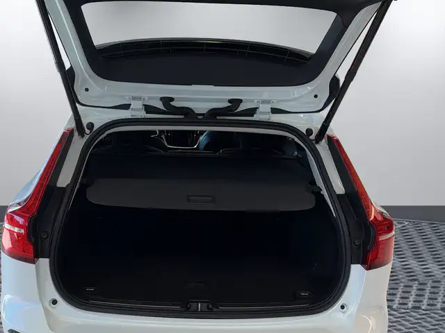 Volvo V60 view 10
