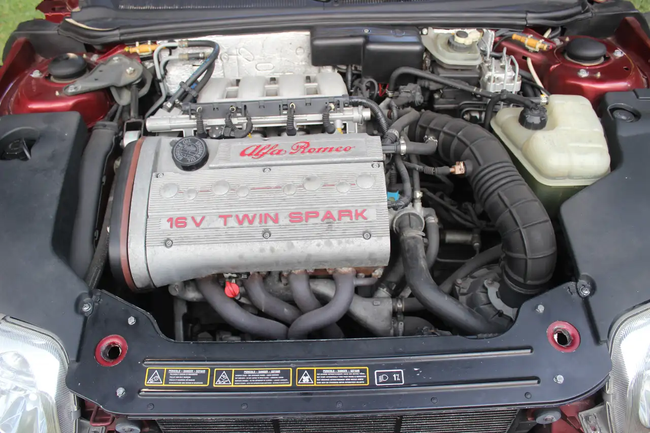 Alfa Romeo Spider 916, foto 5
