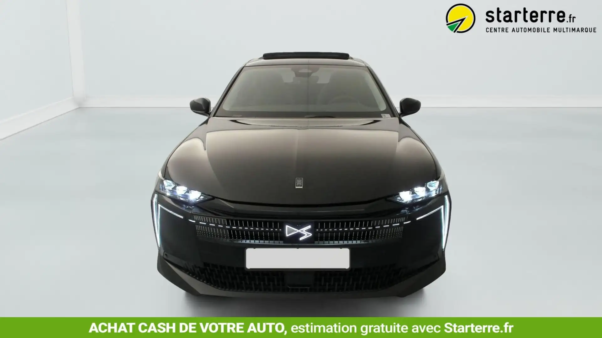 DS Automobiles N°4 Hybride 145 e-DCT6 Etoile - Alcantara Schwarz - 2