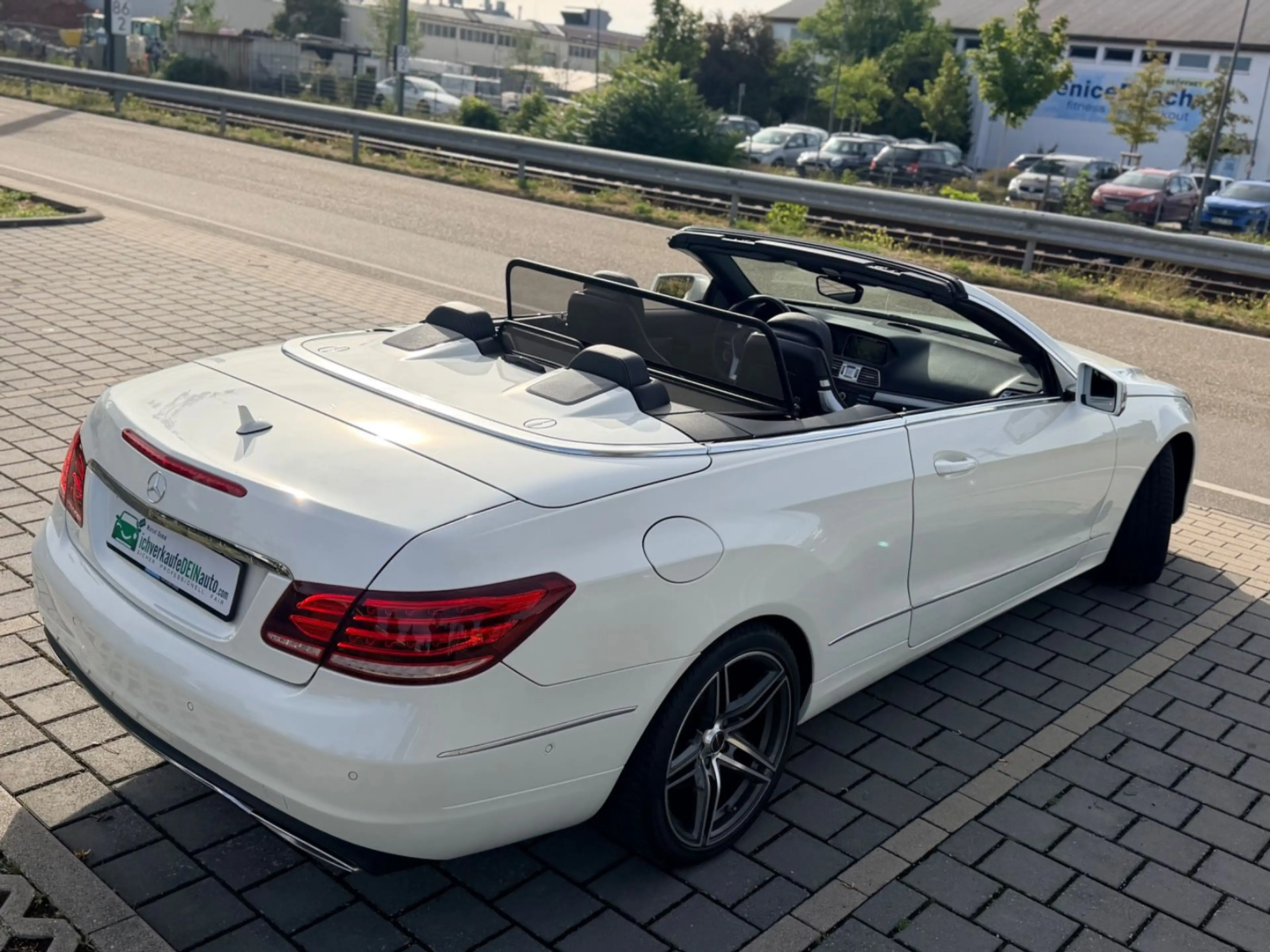 Mercedes-Benz E 350 E Cabrio E 350 BlueTec / d — photo 7