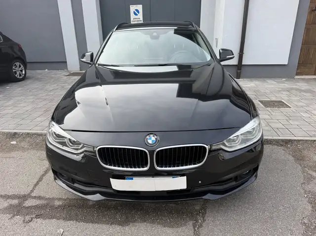 BMW 320 320d Touring Business Advantage auto
