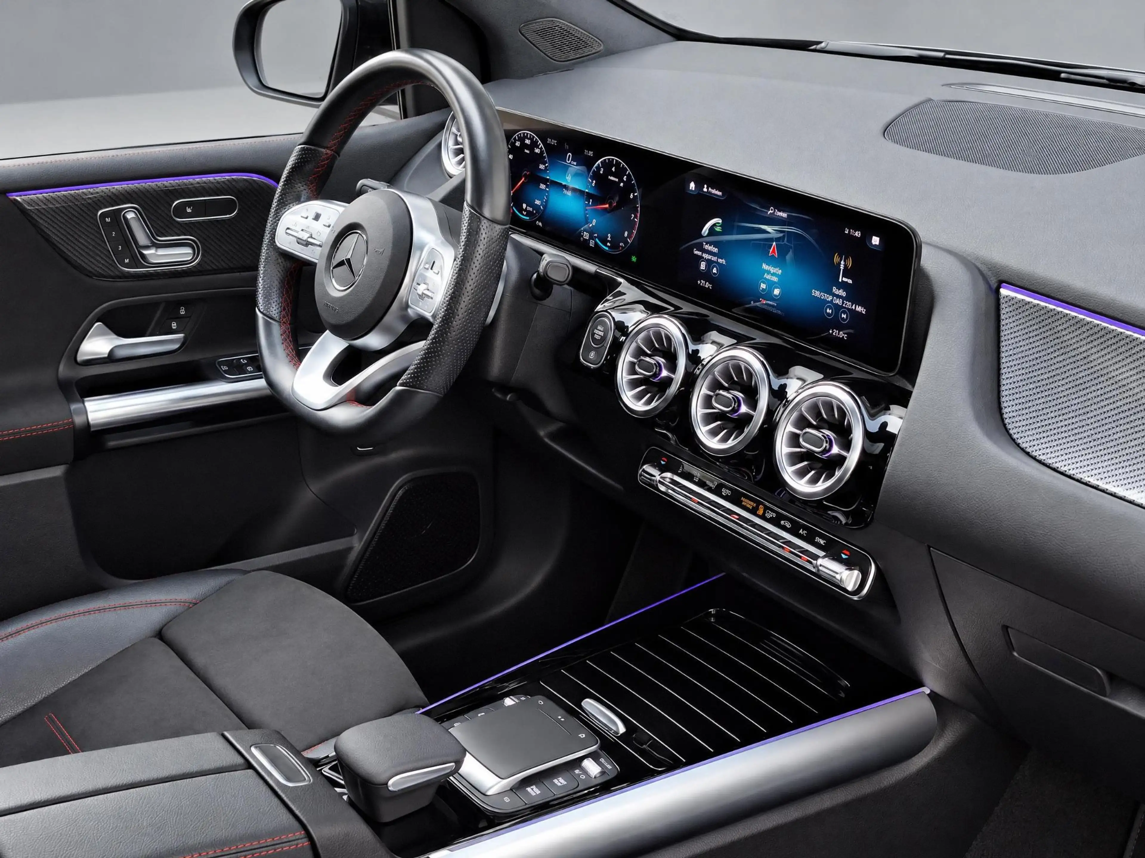Mercedes-Benz B 180 Business Solution AMG | Panoramadak | Trekhaak Afn — photo 11