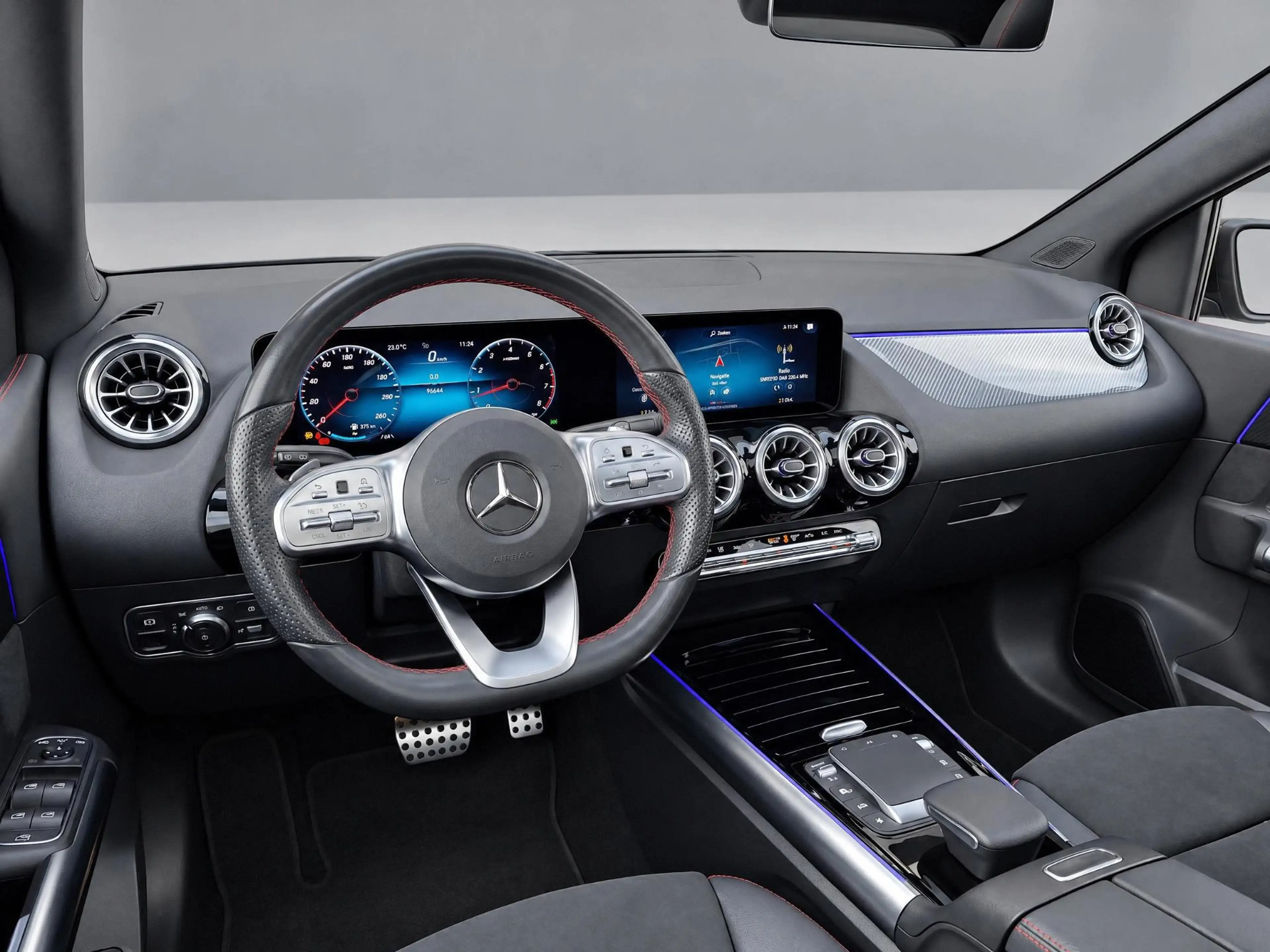 Mercedes-Benz B 180 Business Solution AMG | Panoramadak | Trekhaak Afn — photo 9