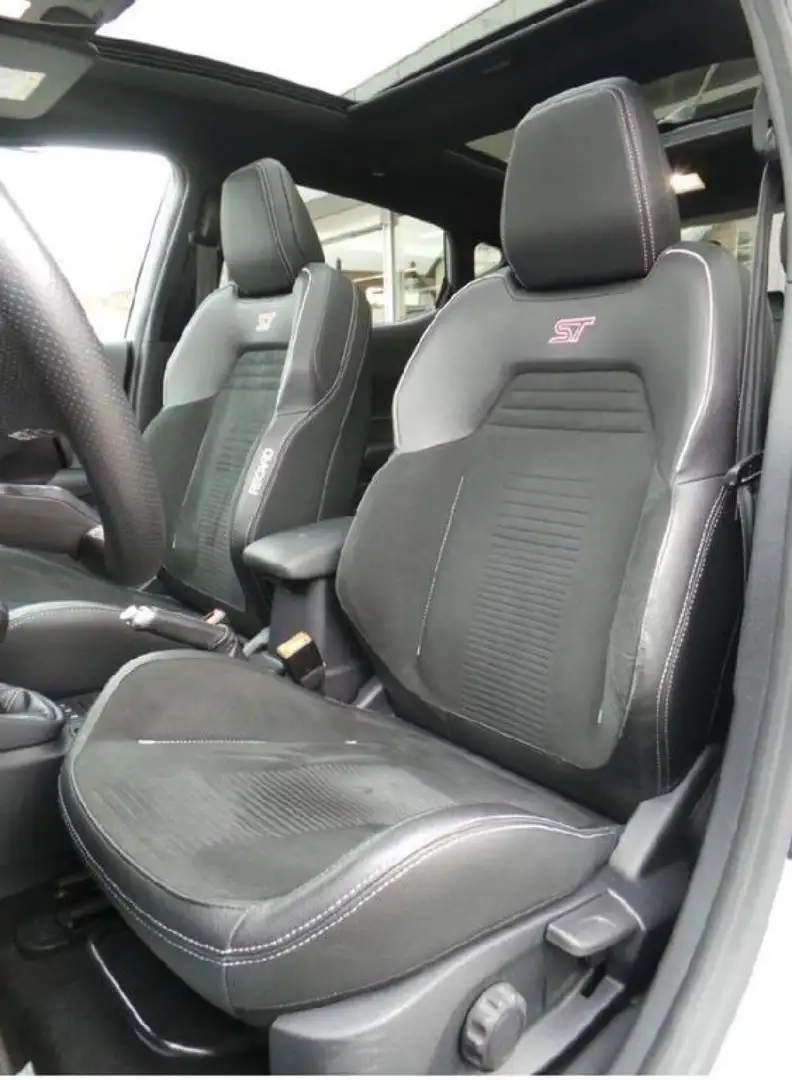 Ford Fiesta 1.5 Ecoboost 200 CV 5 porte ST Grigio - 2