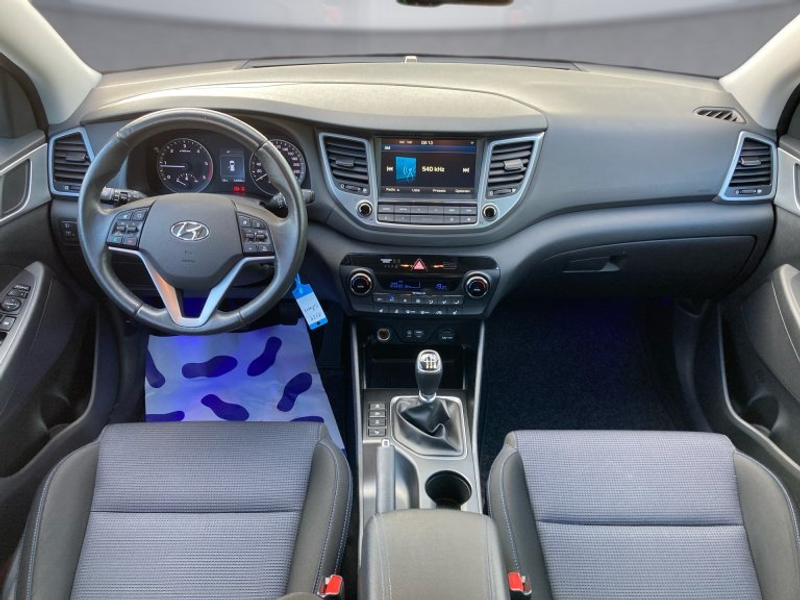 Hyundai TUCSON 2,0 CRDI 4WD — photo 9