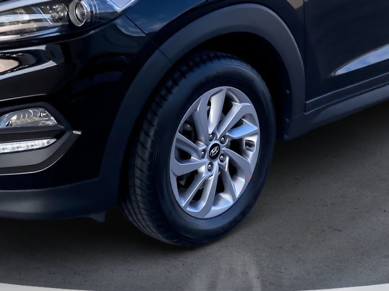 Hyundai TUCSON 2,0 CRDI 4WD — photo 8