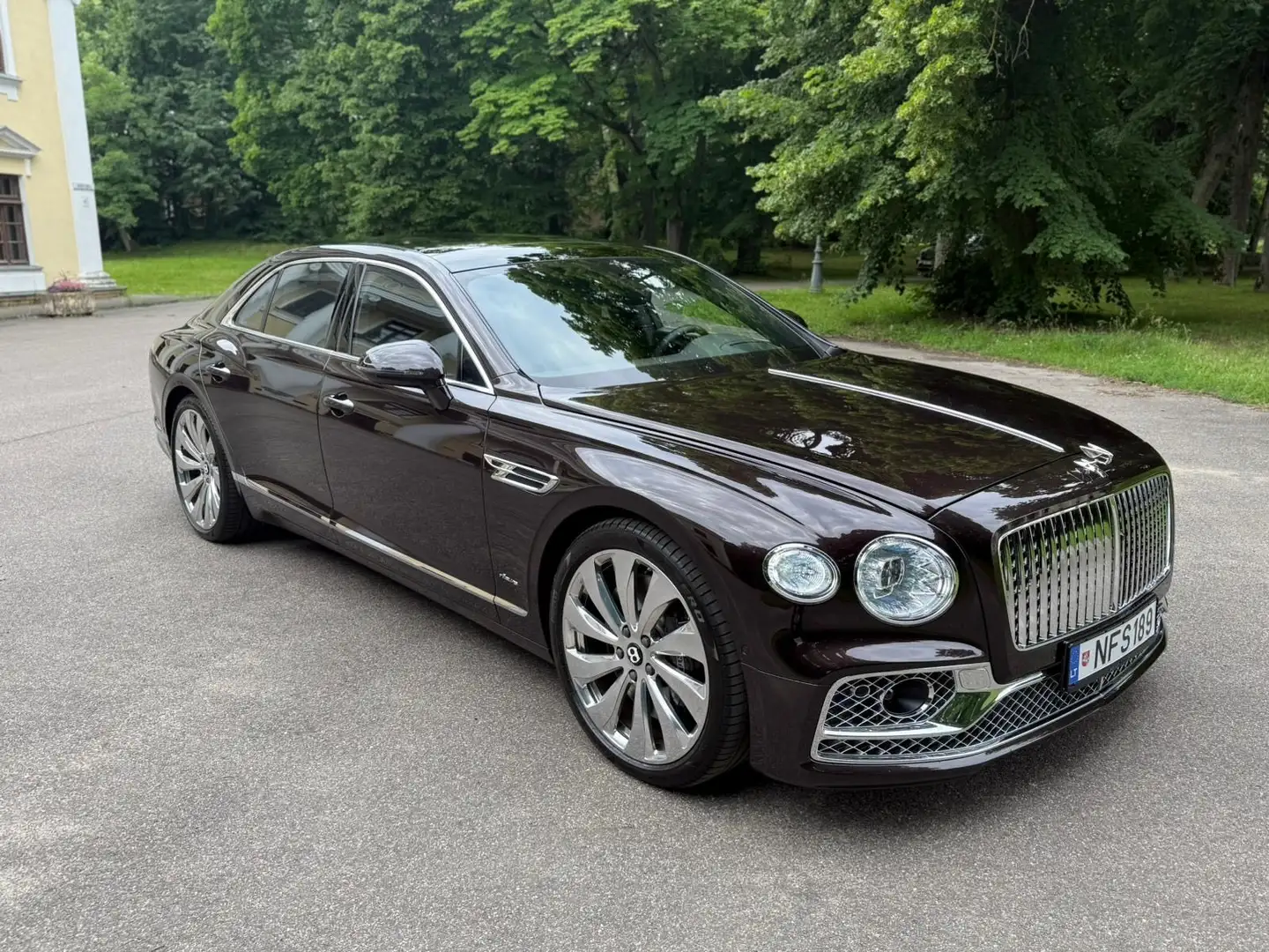 Bentley Flying Spur New V8 Azure - 1