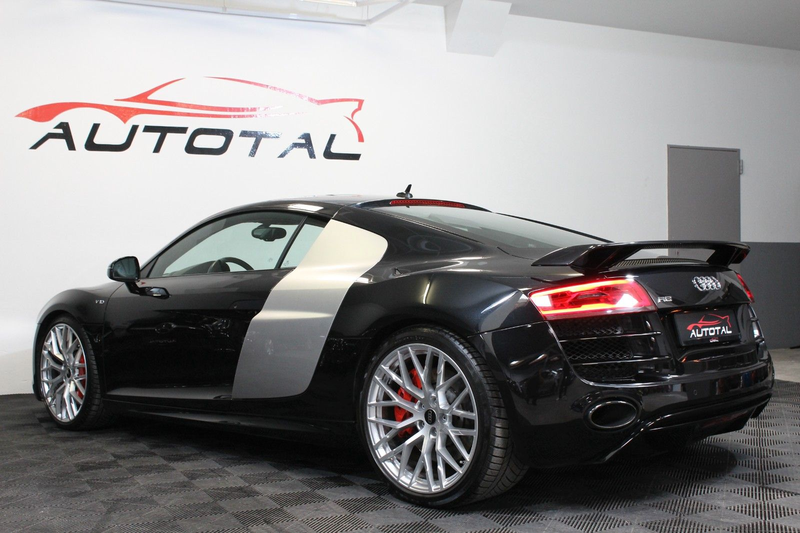 Audi R8 Coupe 5.2 FSI quattro*V10*Schalensitze*525 PS — photo 15