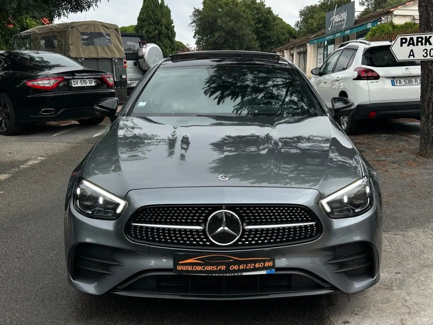 Mercedes-Benz E 400 COUPE 400 d 9G-Tronic 4-Matic AMG Line / HISTORIQUE / ORIGINE FRANCE / FULL OPTIONS Gris - 2