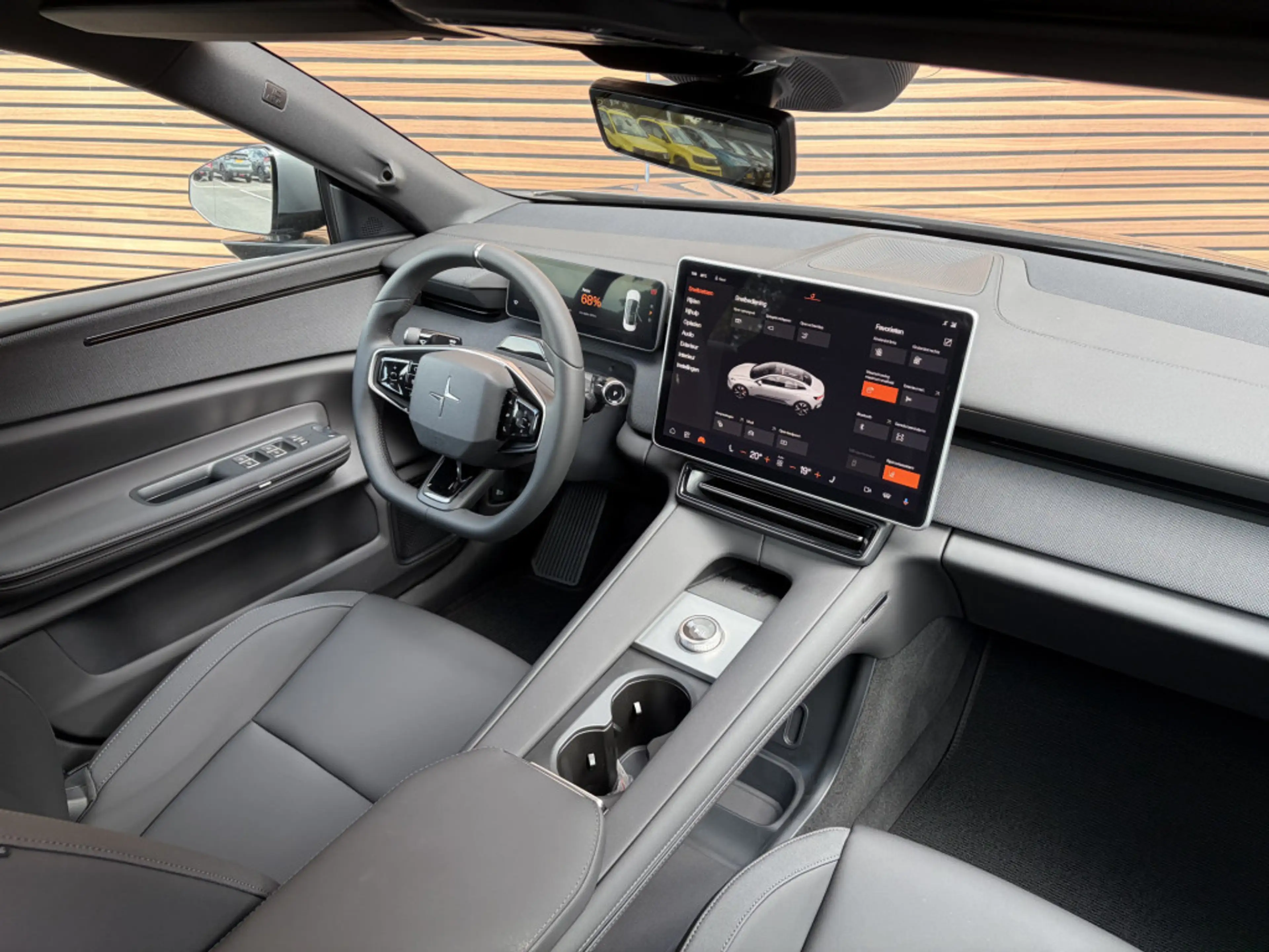 Polestar 4 Long Range Single motor 100 kWh Cruise control ada — photo 4
