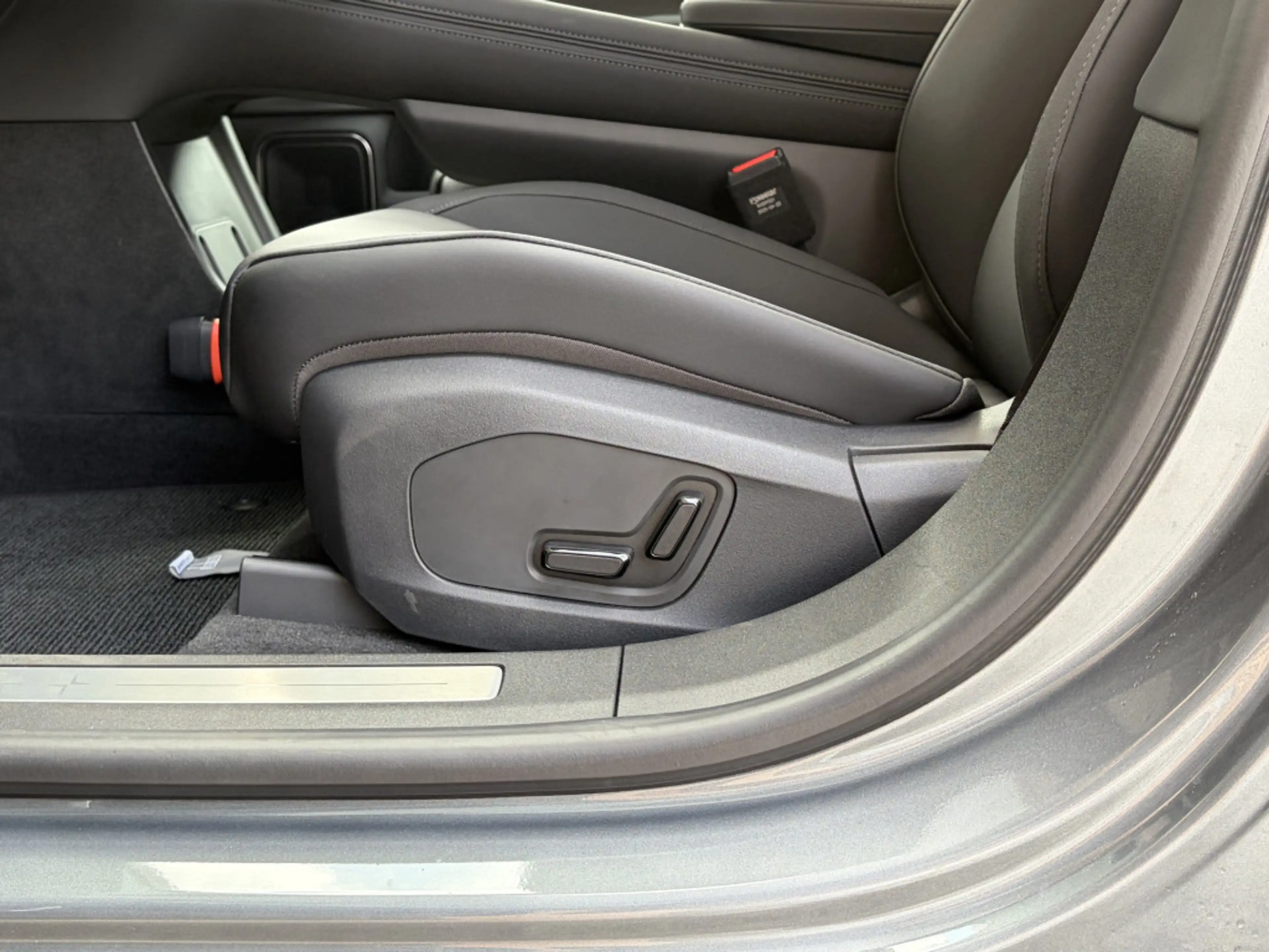 Polestar 4 Long Range Single motor 100 kWh Cruise control ada — photo 49