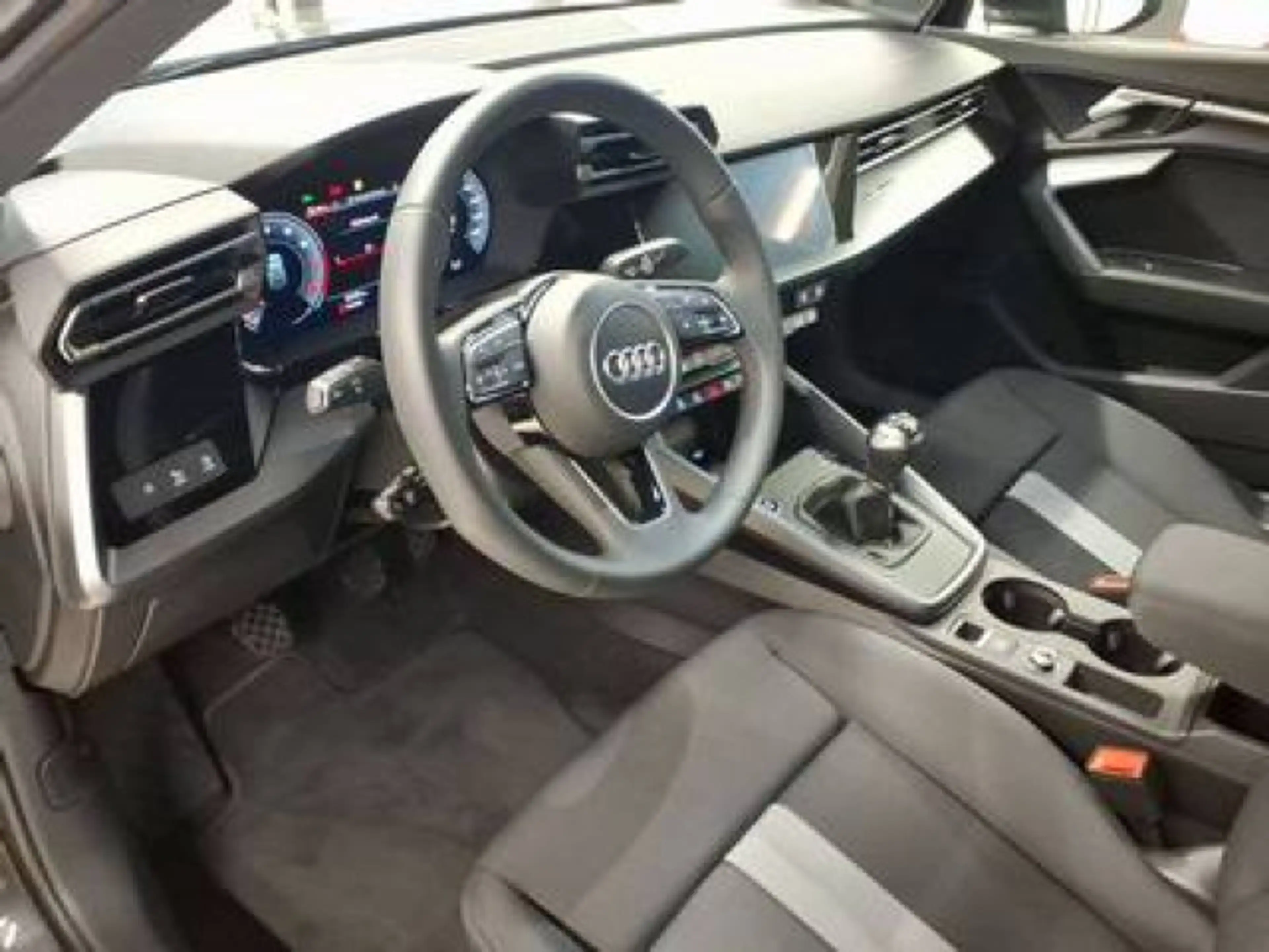 Audi A3 35 TFSI KAM LED NAVI PDC SHZ 5J.GAR — photo 5