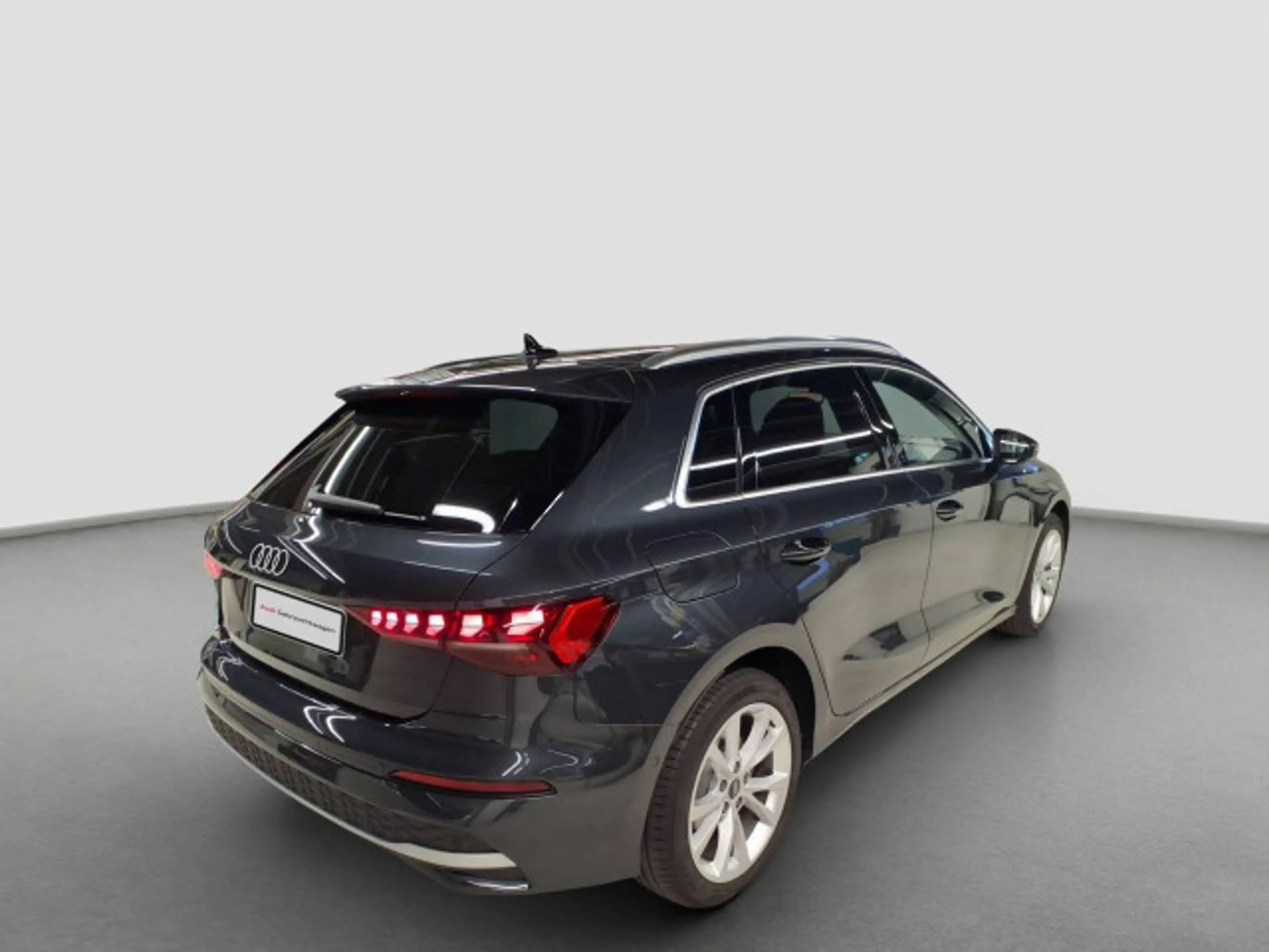 Audi A3 35 TFSI KAM LED NAVI PDC SHZ 5J.GAR — photo 4