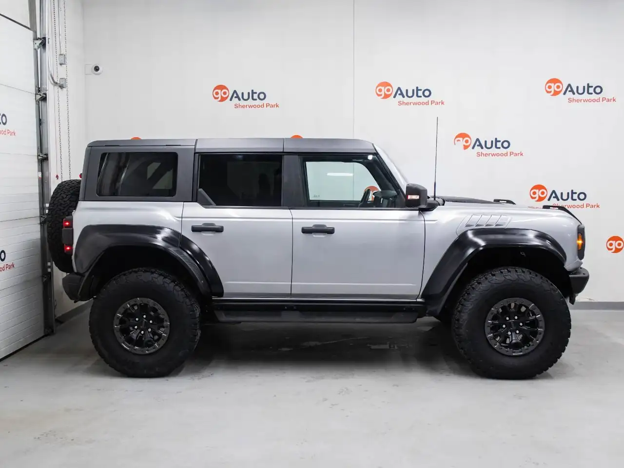 Ford Bronco снимка Ford Bronco