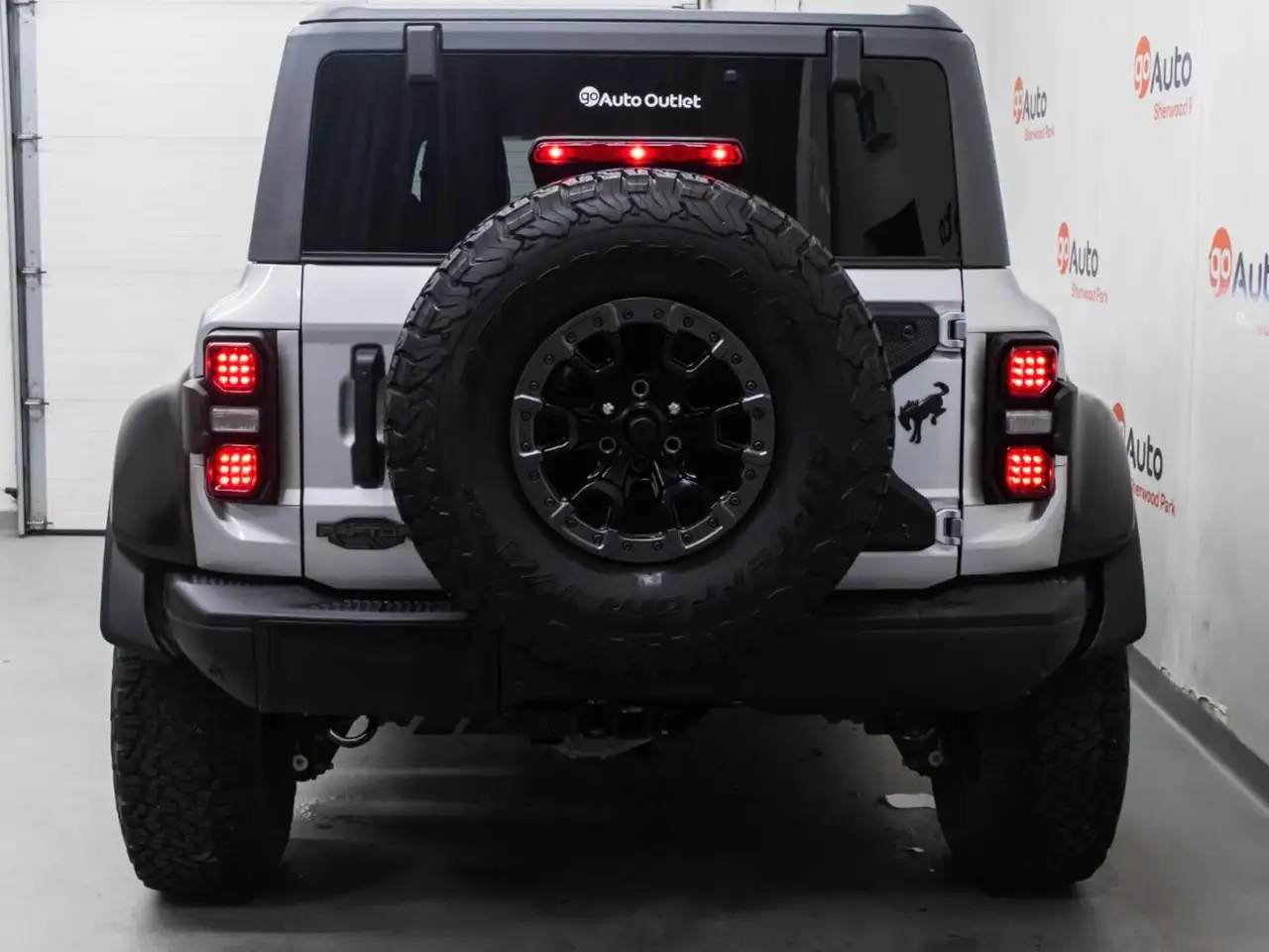 Ford Bronco снимка Ford Bronco