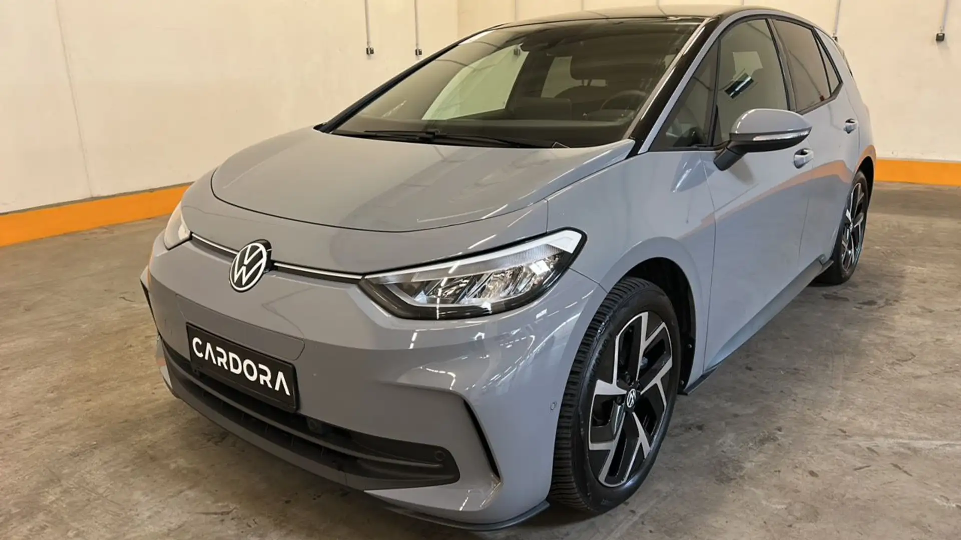 Volkswagen ID.3 Pro LED*NAVI*ACC*RFK*SHZ*ASSIST*PDC Grau - 2