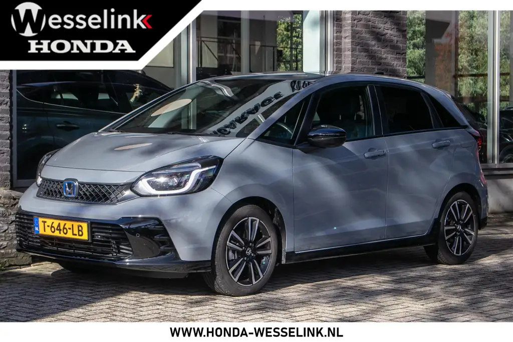 Honda Jazz 2023 из Европы — купить под ключ