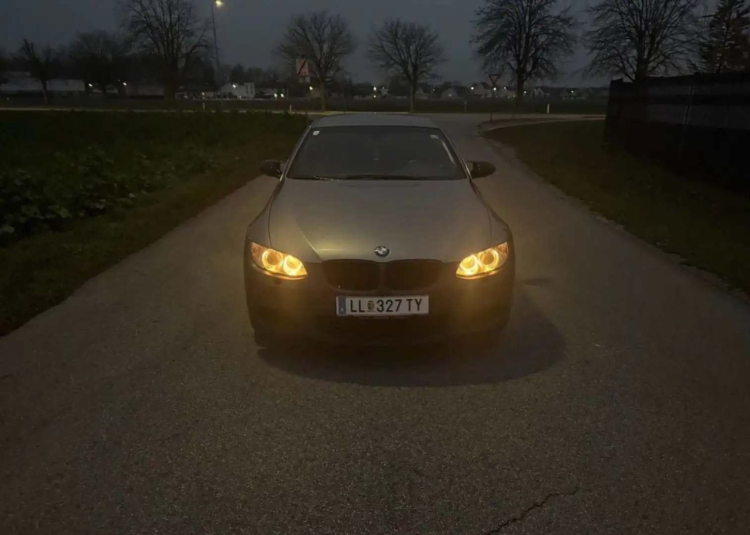 BMW 325 325i Coupé Aut. E92 mit N53B30 Motor - 1