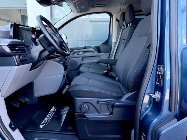 Ford Transit view 9