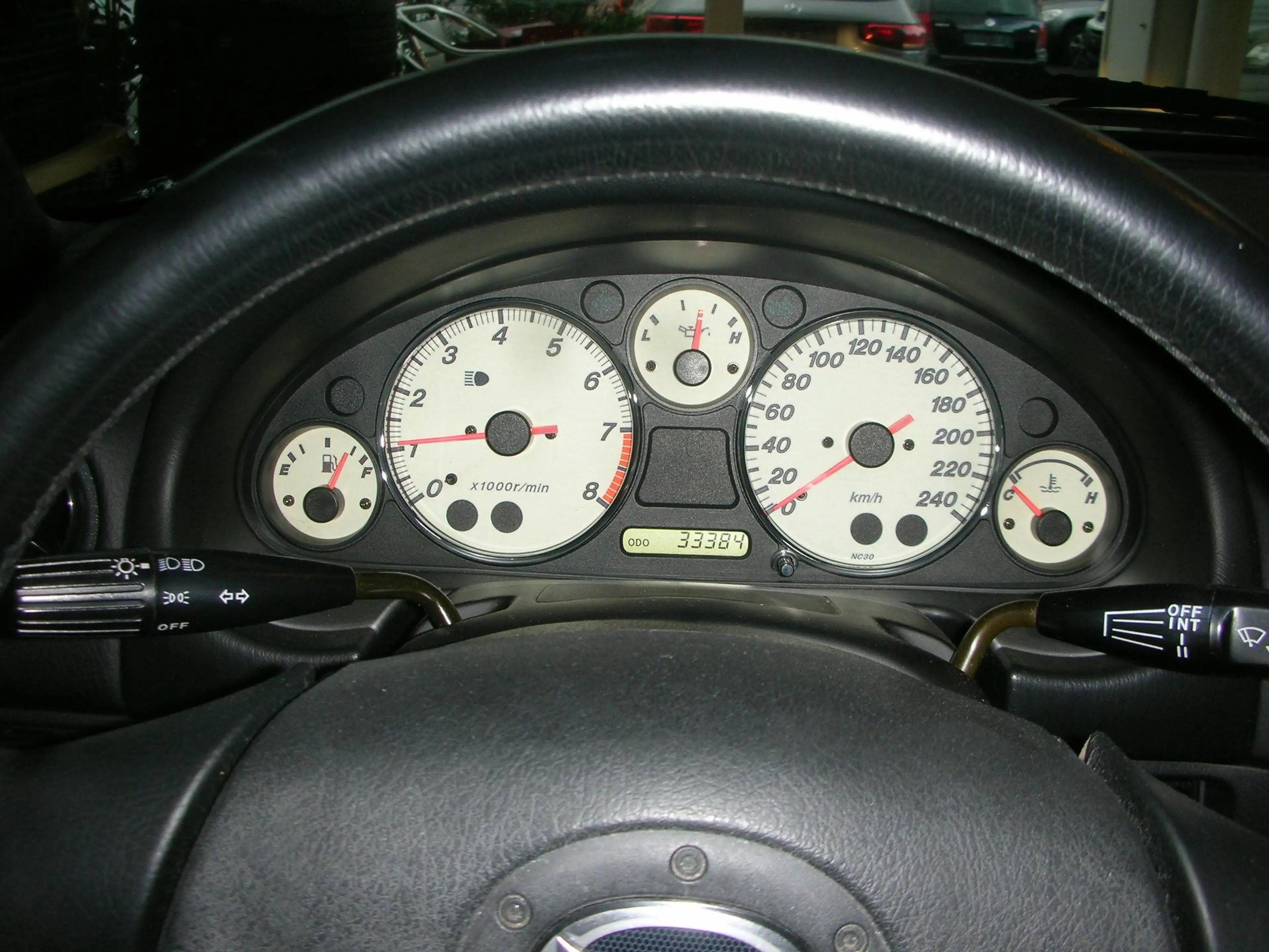 Mazda MX-5 MX 5 Cabrio Klima 1.6 *nur 33.600km *1.Halter — photo 7