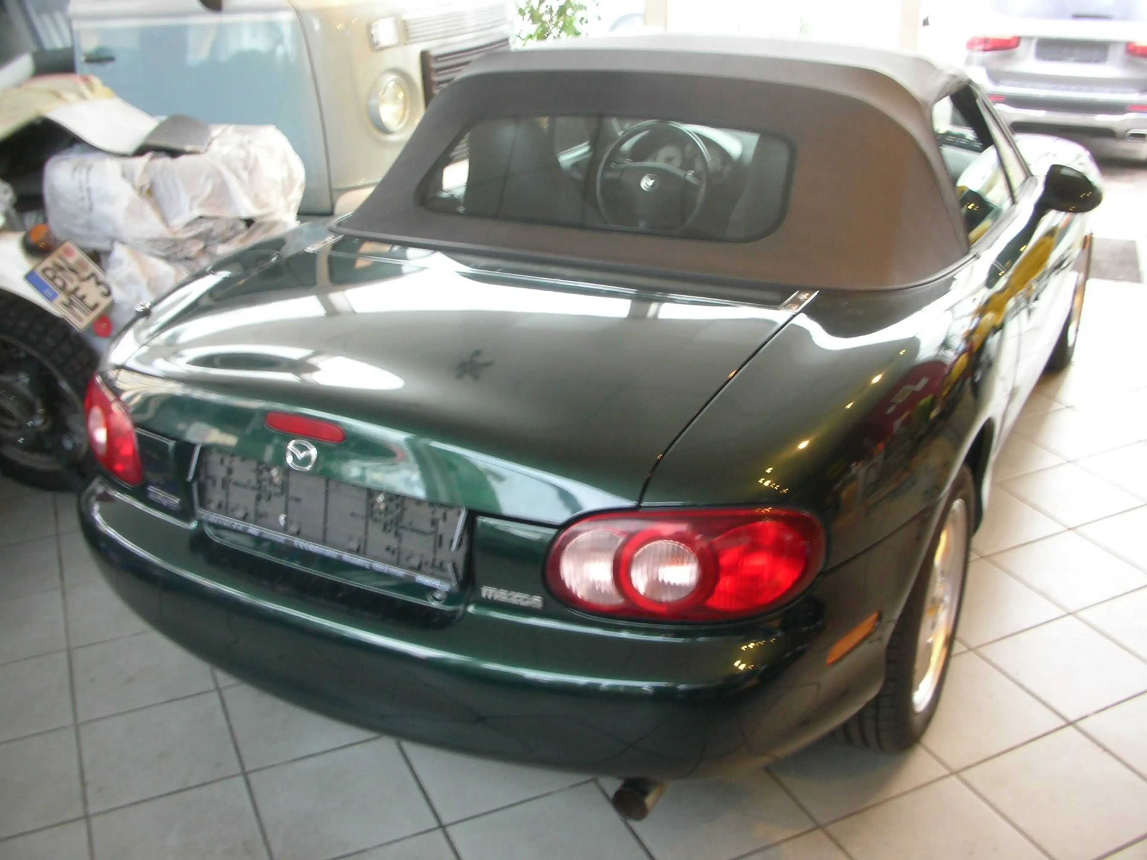 Mazda MX-5 MX 5 Cabrio Klima 1.6 *nur 33.600km *1.Halter — photo 2