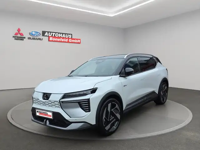 Mitsubishi Eclipse Cross BEV Diamant TOP 22KW ACC 360° K