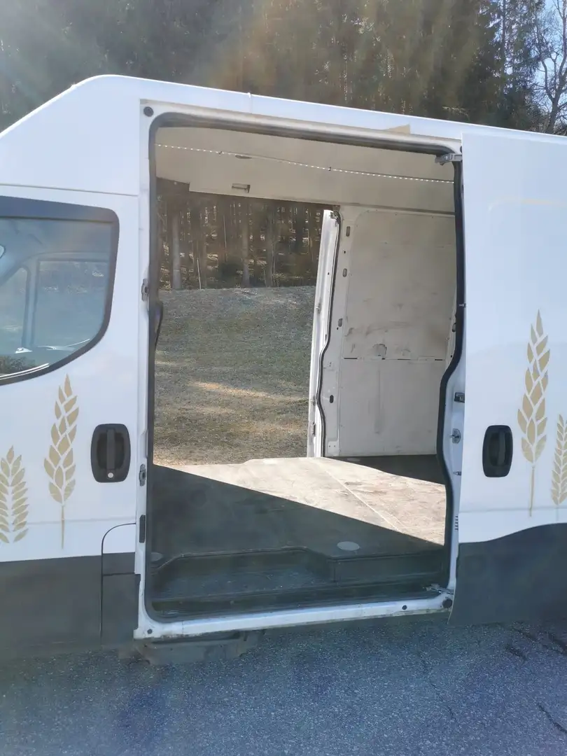 Iveco Daily Daily 35 S 14  CNG Weiß - 2