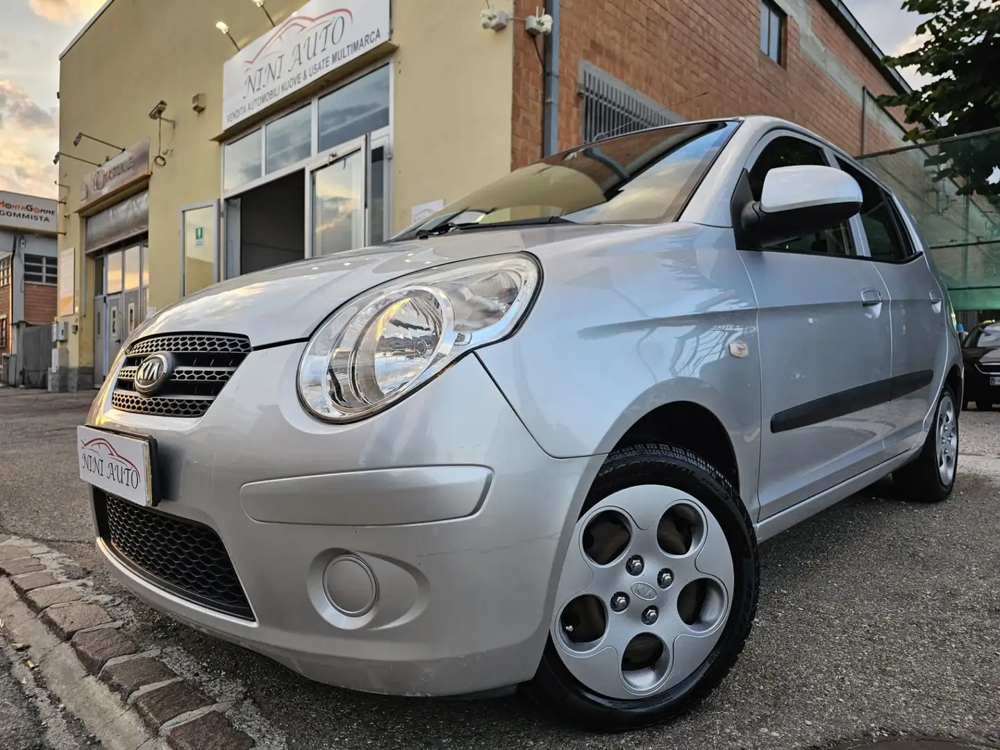 Kia Picanto 1.0 60cv Life Bi-fuel*Clima*Impianto GPL*Neopatent Nero - 1