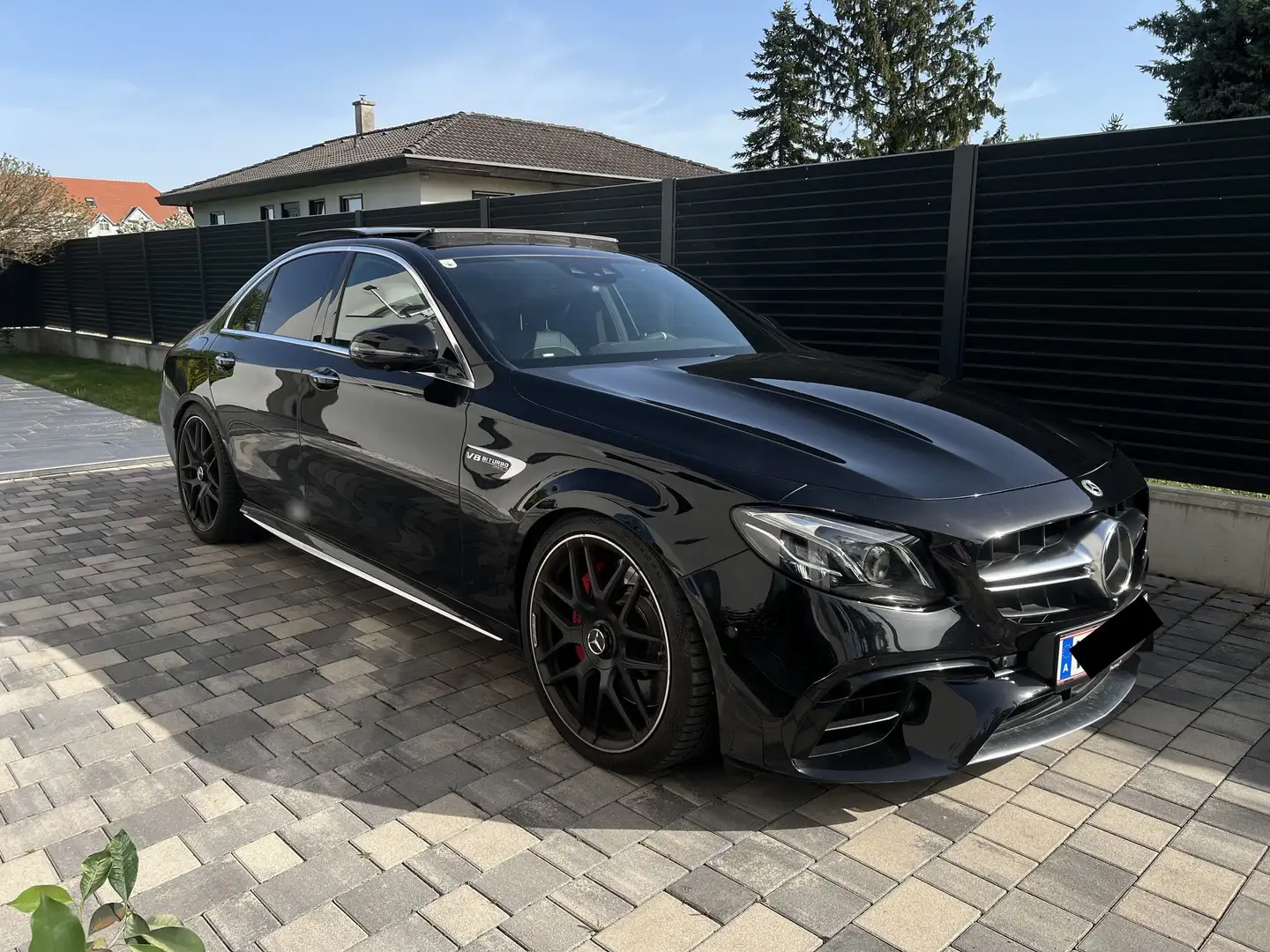 Mercedes-Benz E 63 AMG E 63S AMG 4MATIC+ (Service, Pickerl & Garantie) Schwarz - 1