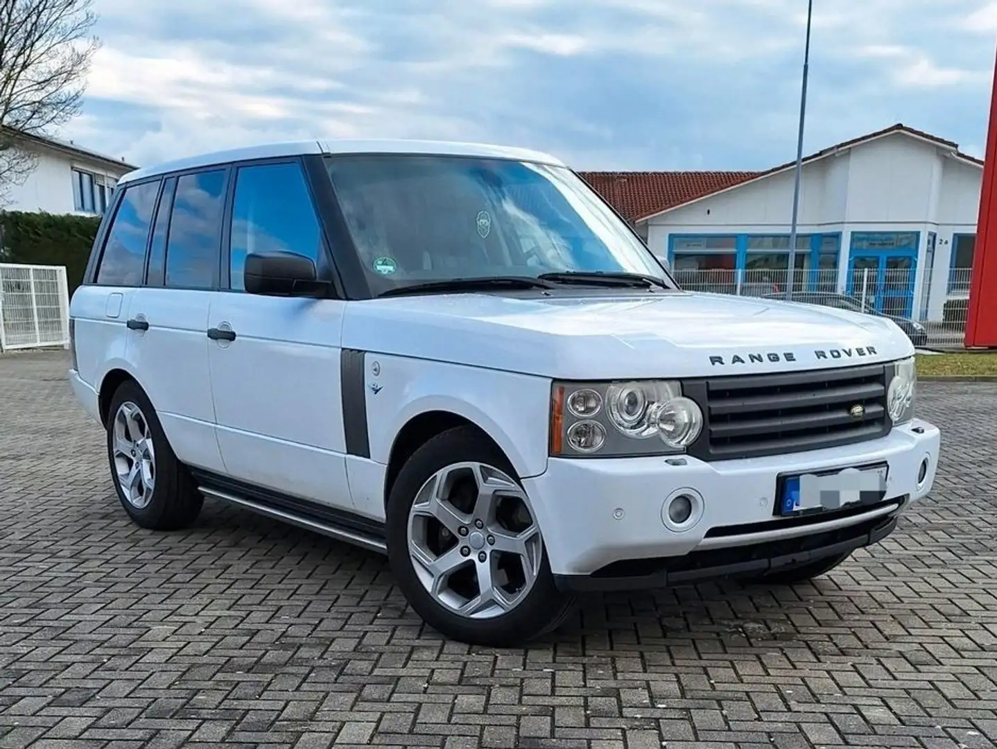Land Rover Range Rover TDV8 SE - 2