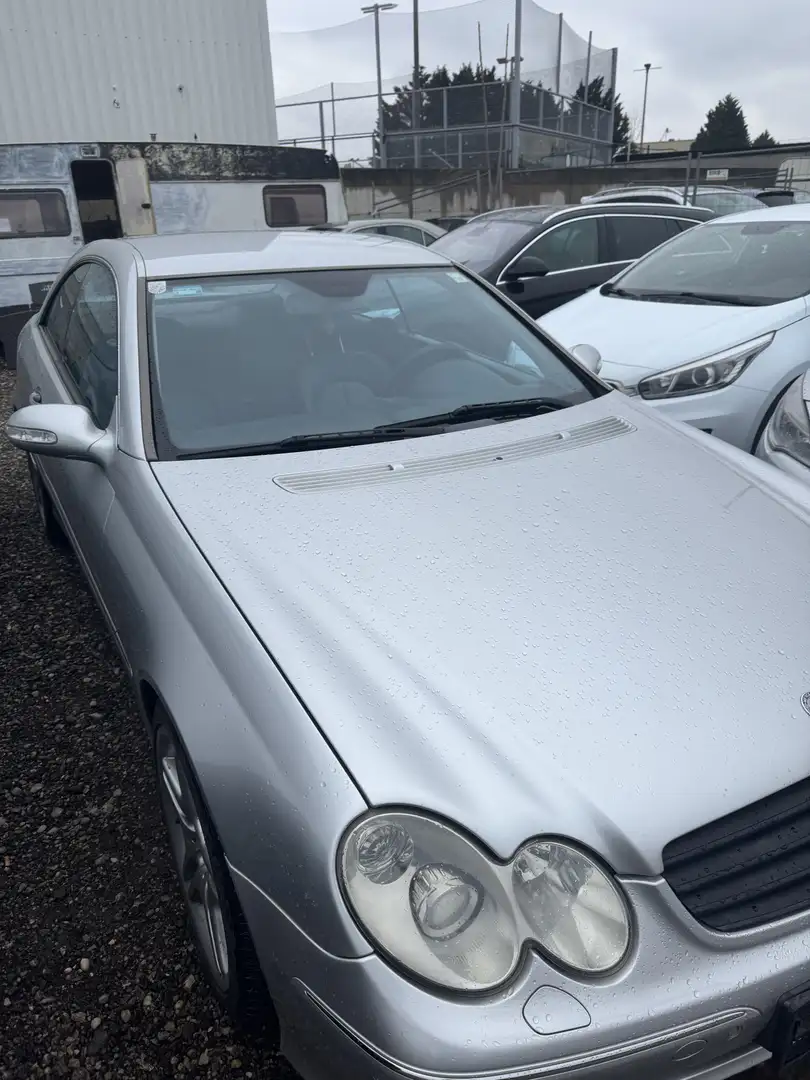 Mercedes-Benz CLK 320 Elegance Aut. - 2