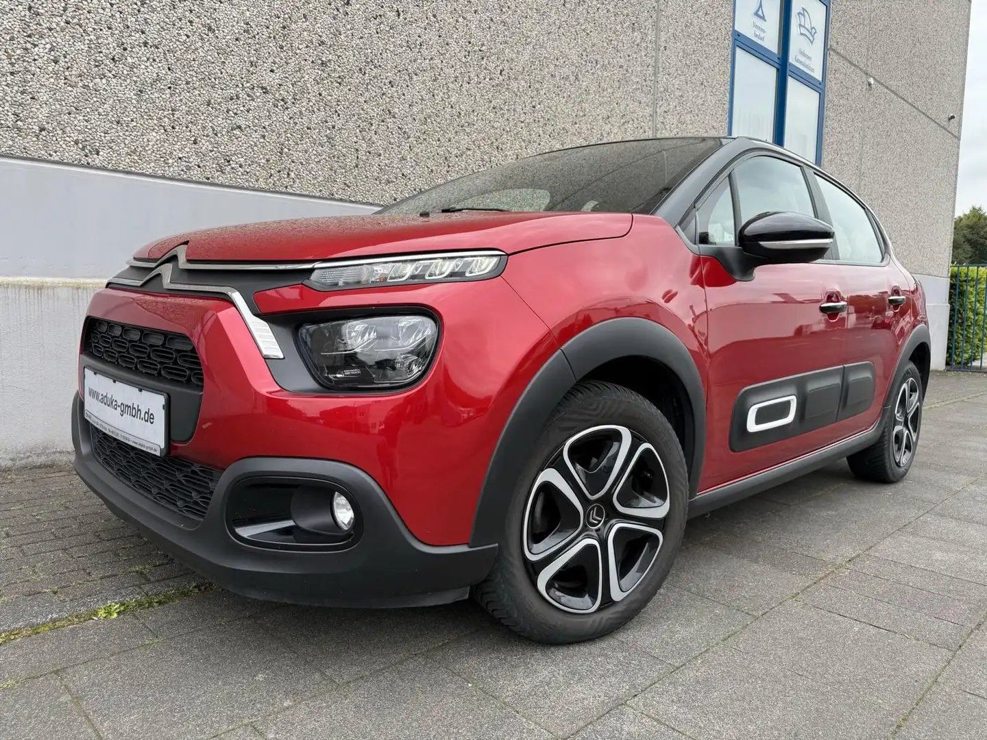 Citroen C3 PureTech 83 SHINE Navi Kamera LED CarPlay Navigati Rouge - 2