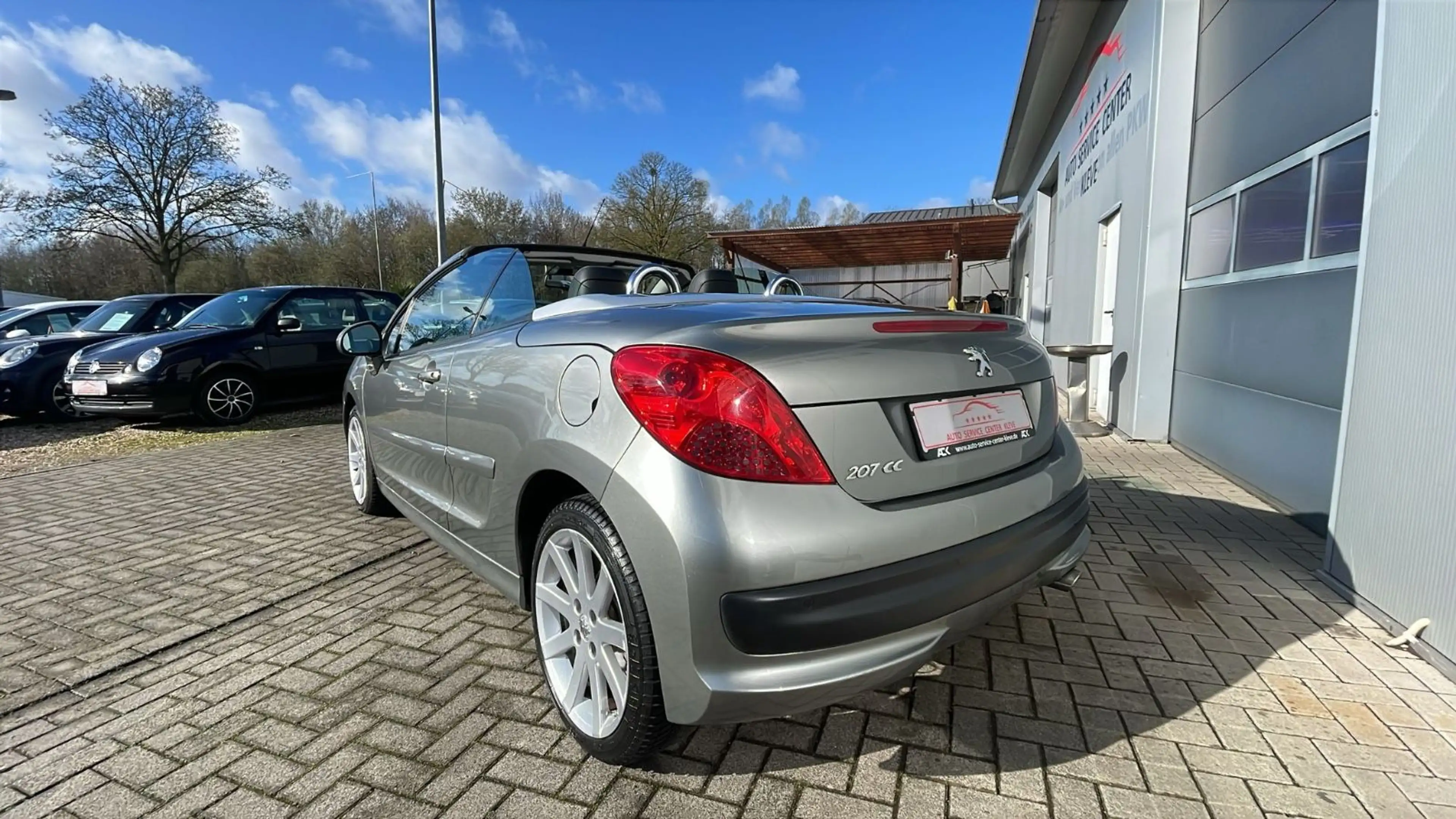 Peugeot 207 CC Cabrio-Coupe Roland Garros — photo 3