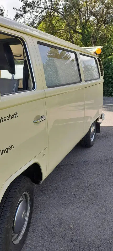Volkswagen T2 Krankenwagen, foto 3